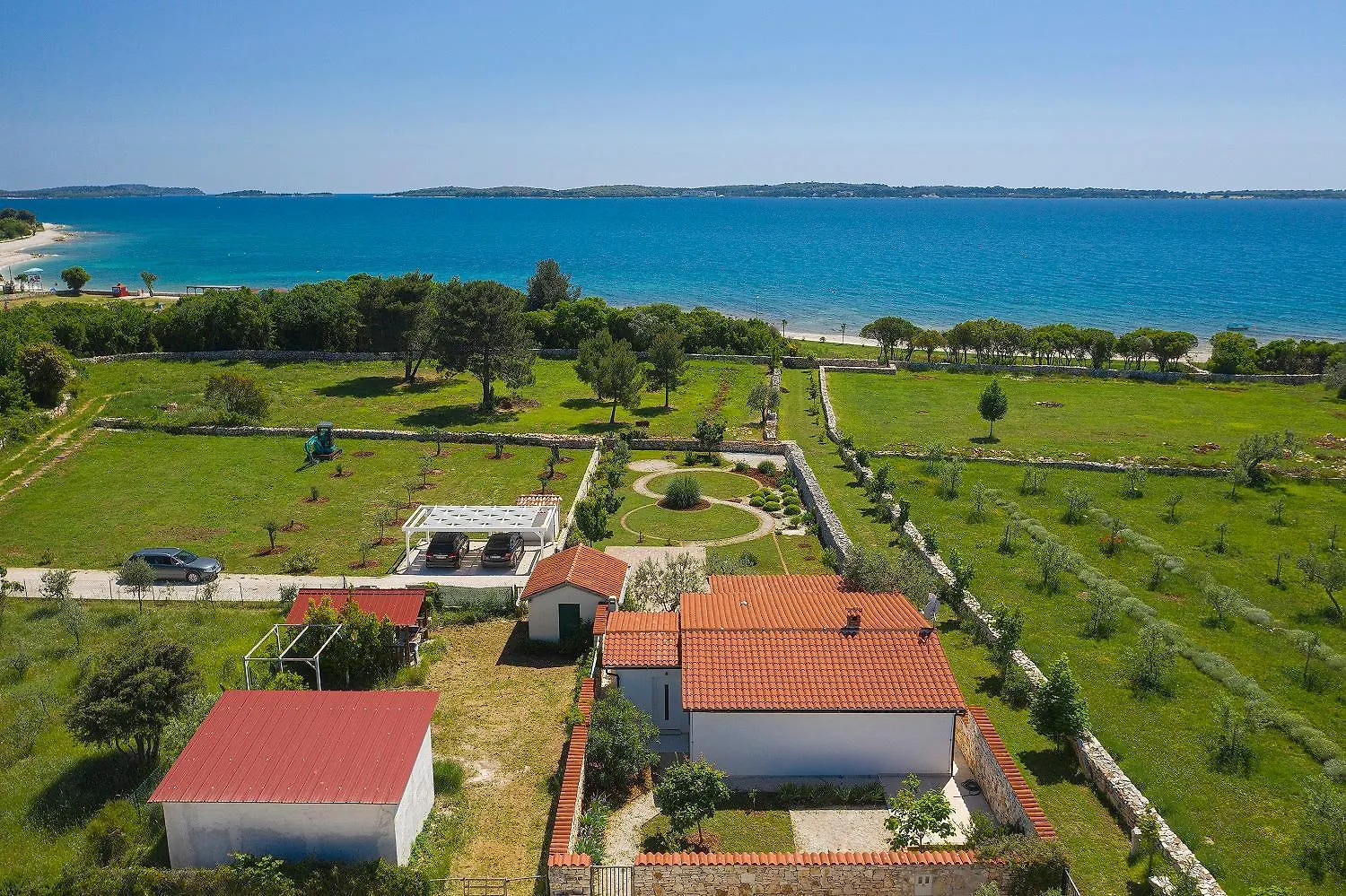 Traumhafte Strandfinca Mit Eigenem Zugang Zum Strand Und Klima, Wlan, Bbq Peroj Croatia