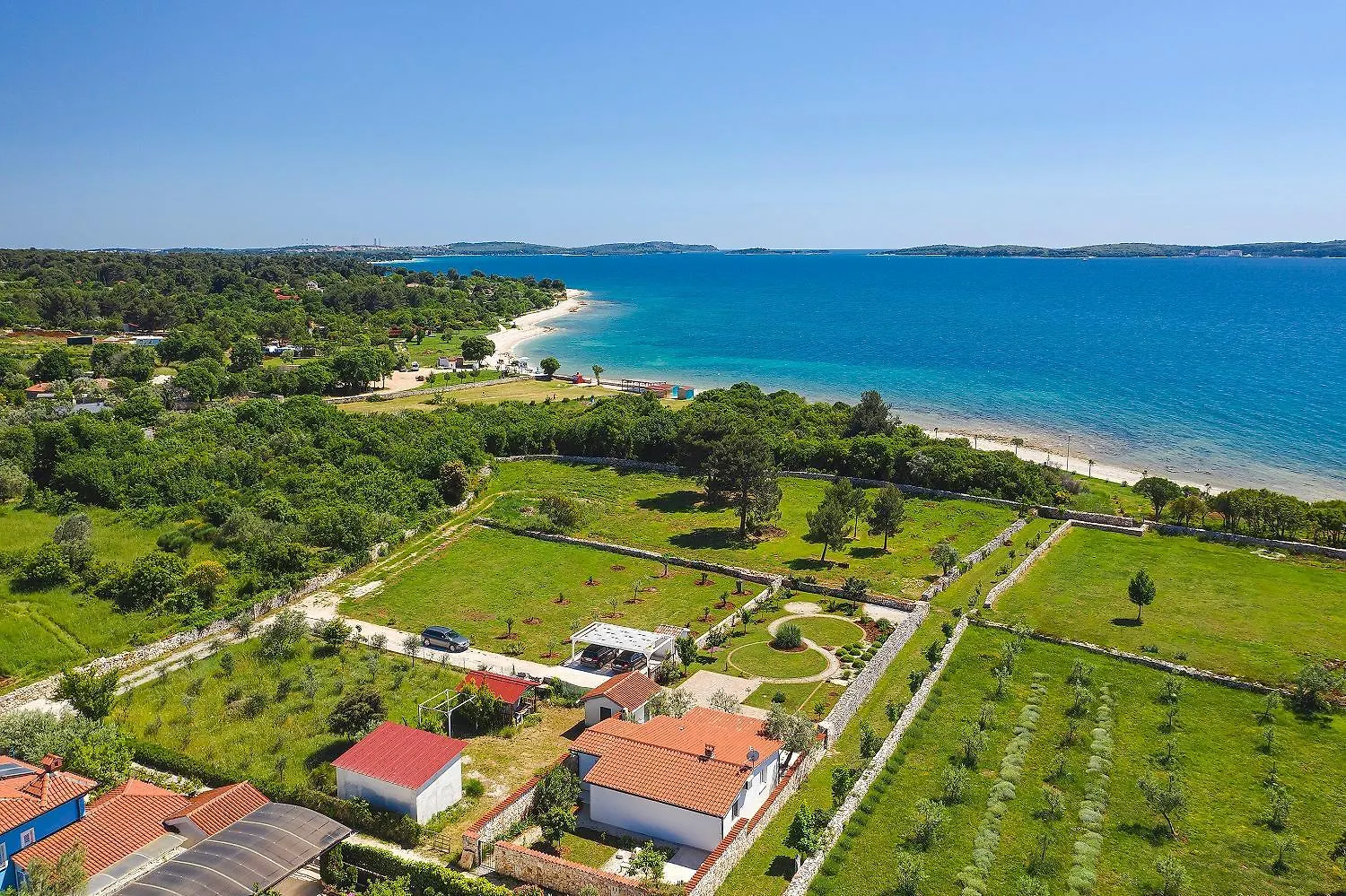 Traumhafte Strandfinca Mit Eigenem Zugang Zum Strand Und Klima, Wlan, Bbq Peroj Holiday home